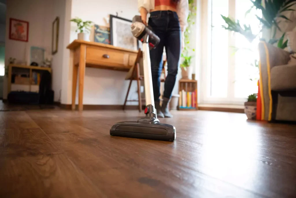Can You Vacuum Hardwood