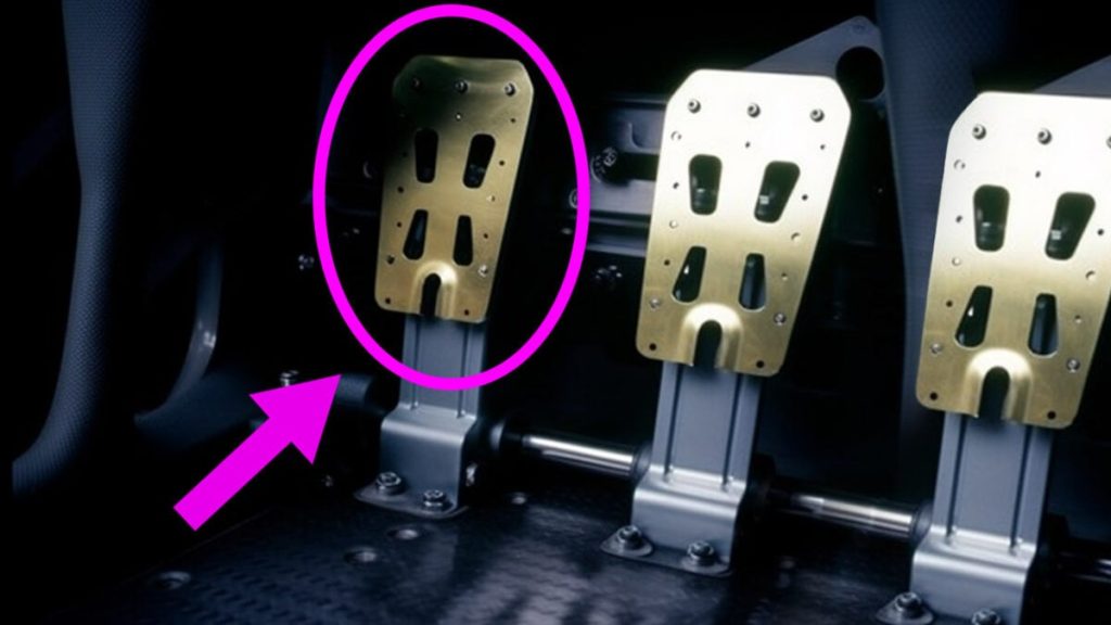 Do F1 Cars Have Clutch Pedals