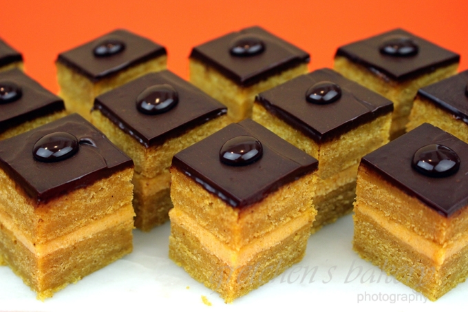 Do Petit Fours Need to Be Refrigerated