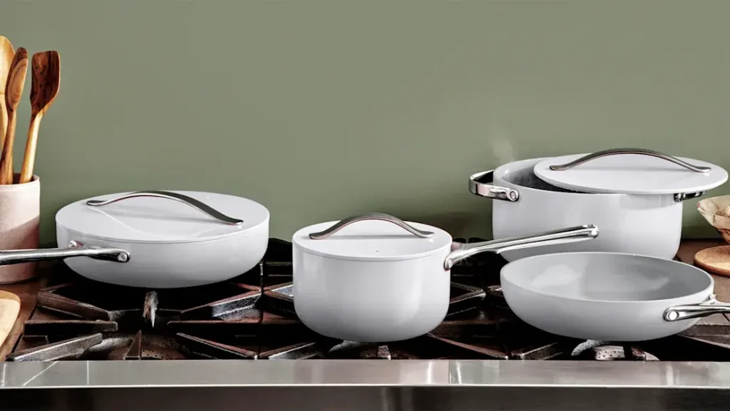 Does Caraway Use Teflon
