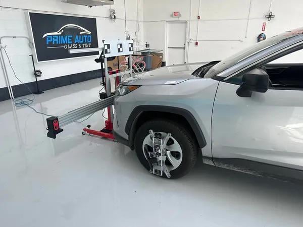 Does Toyota Fix Windshields