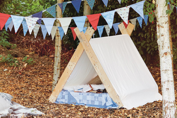 How Do You Make a Homemade Tent