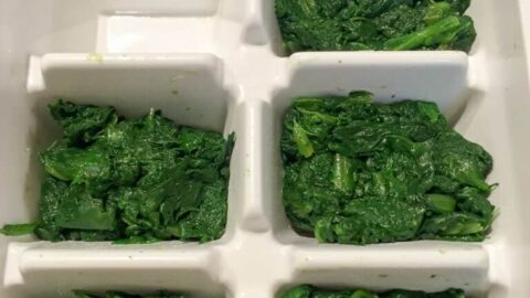 How to Blanch Spinach for Freezing