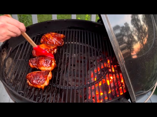How to Cook Chicken on a Charcoal Grill