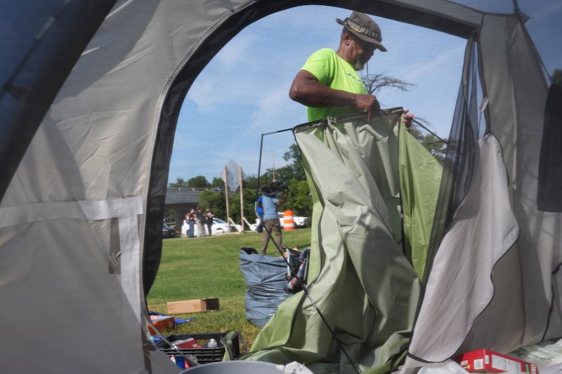 How to Get a Free Tent for Homeless