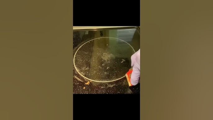 How to Get Burnt Sugar off Glass Cooktop