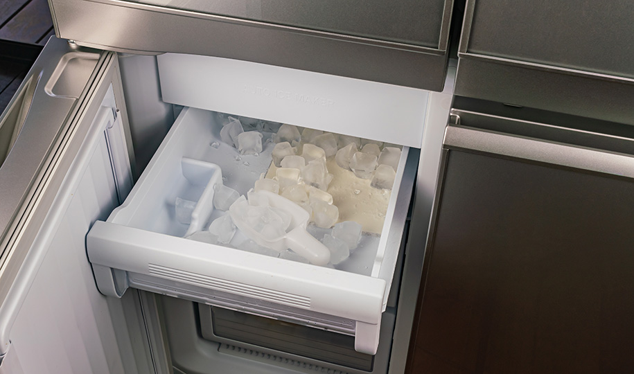 How to Get Rid of Moisture in Refrigerator