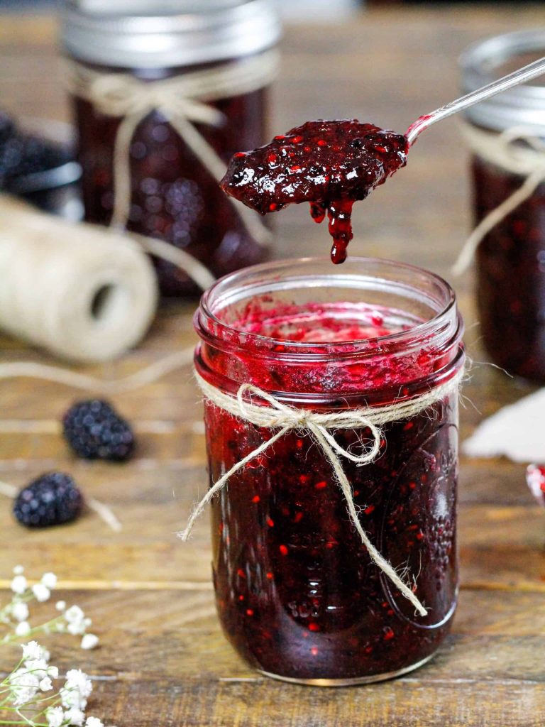 How to Make Blackberry Freezer Jam