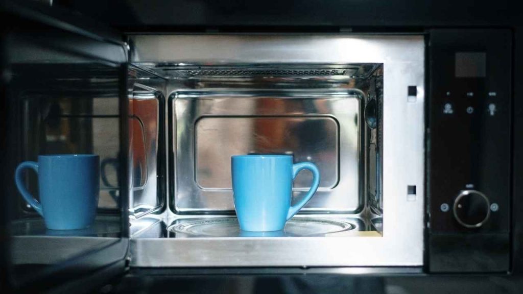 How to Make Coffee in a Microwave Oven