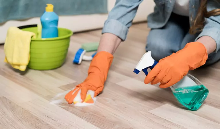 How to Make Homemade Floor Cleaner