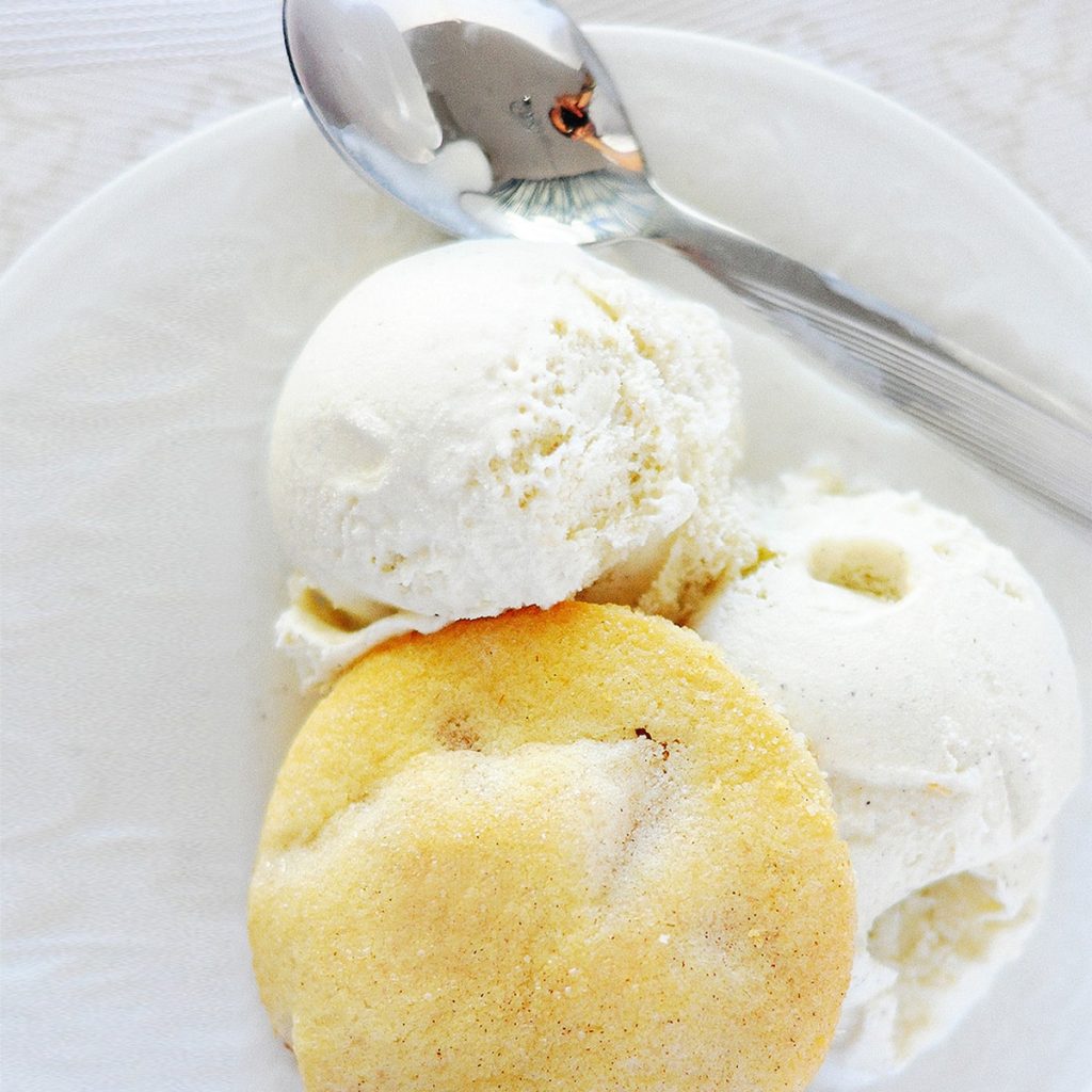 How to Make Ice Cream With a Cuisinart