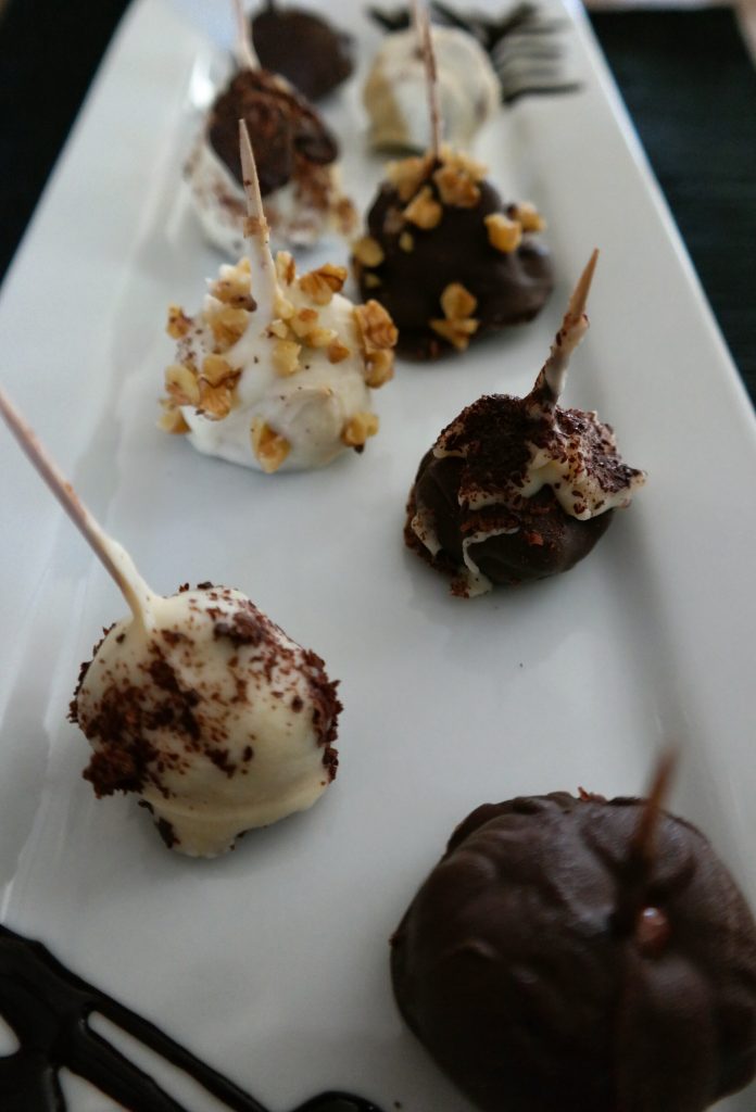 How to Make Ice Cream With Ice Cream Ball