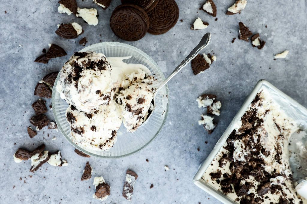 How to Make Ice Cream With Oreos