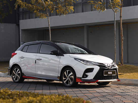 How To Open Gas Tank Toyota Yaris