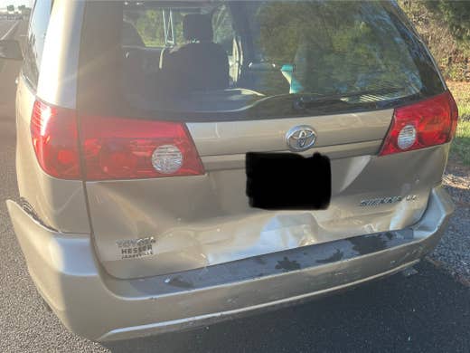 How To Open Toyota Sienna Trunk With Dead Battery