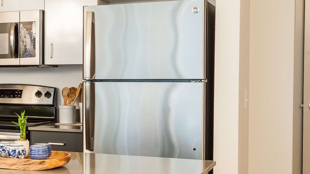 How to Remove a Built in Microwave Oven