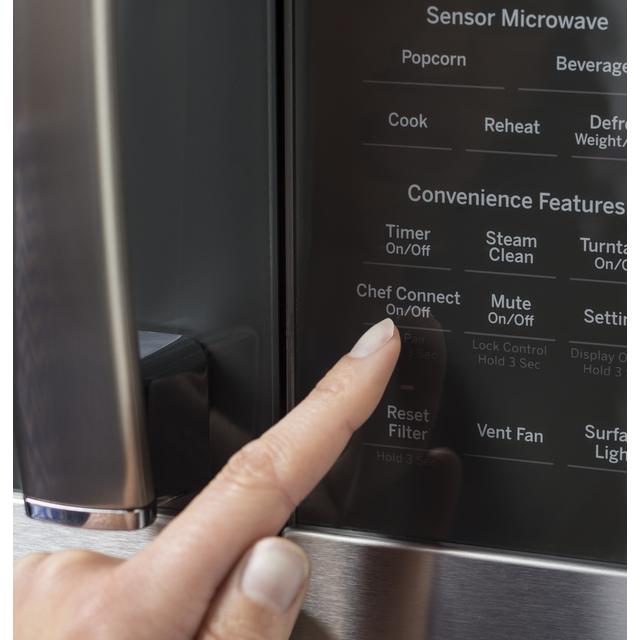 How to Set the Clock on Ge Microwave Oven