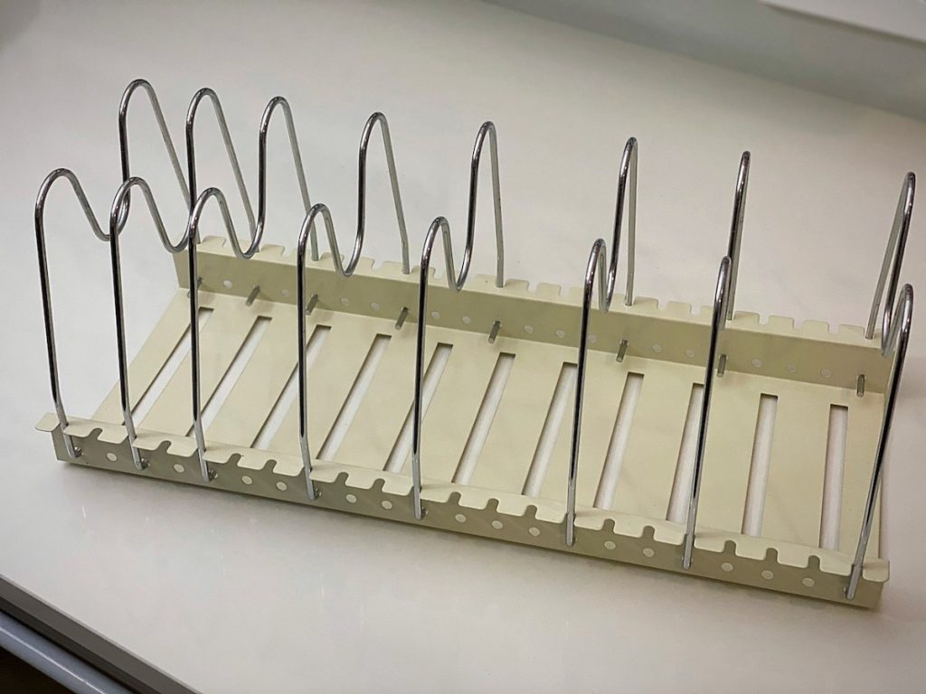 How to Store Baking Sheets