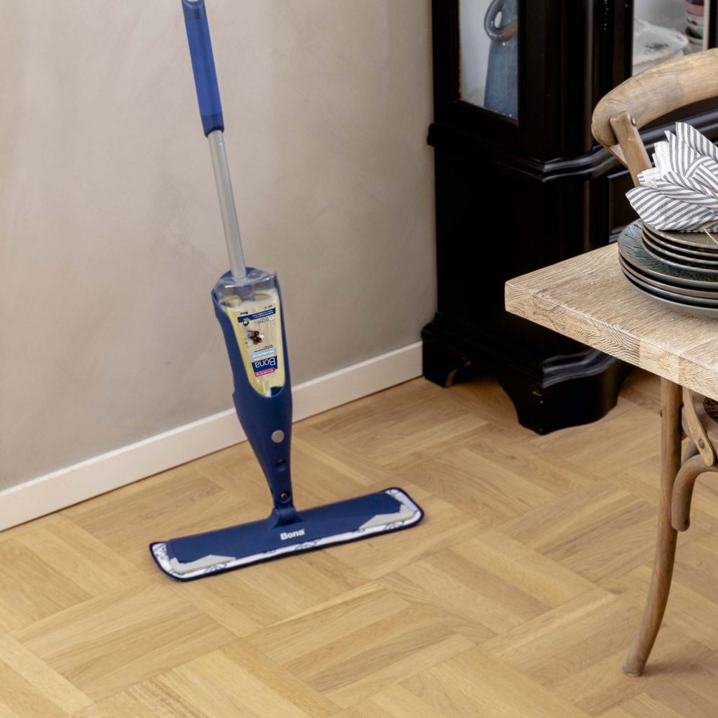 How to Use Bona Floor Cleaner With Regular Mop