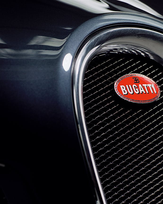 What Bugattis W16 Engine Achieves In Terms Of Acceleration Performance