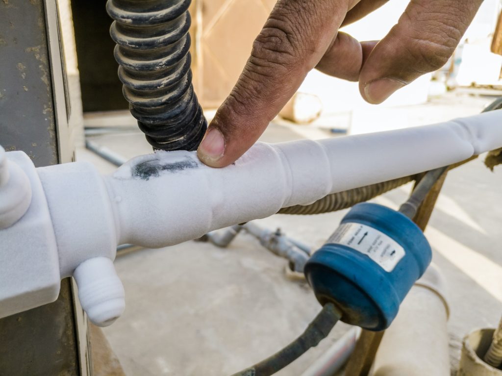 What Causes Air Conditioner Lines to Freeze