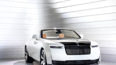 What Defines Rolls Royce Craftsmanship