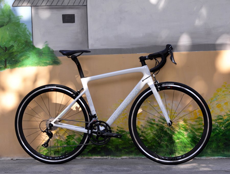 What is a Light Road Bike